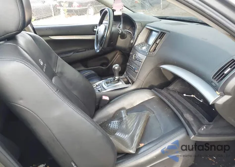 2013 Infiniti G37X из США, поврежденный, VIN JN1CV6AR2DM350262